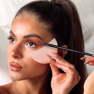 NIB Shadow Moon Reusable Shadow Shield